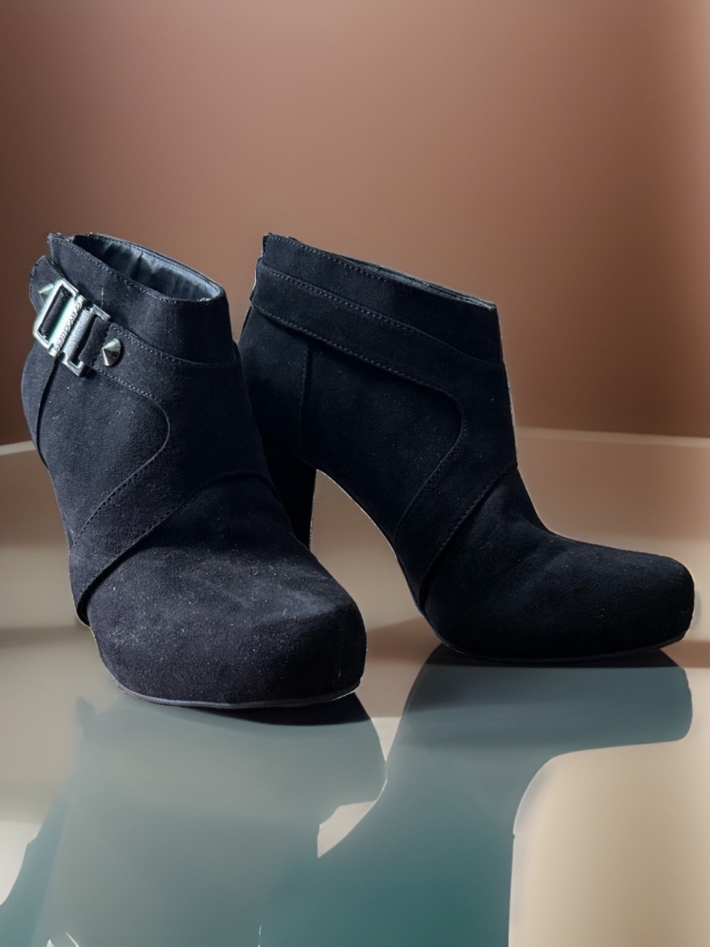 🖤 G by Guess Black Platform Ankle Booties Size 6.5